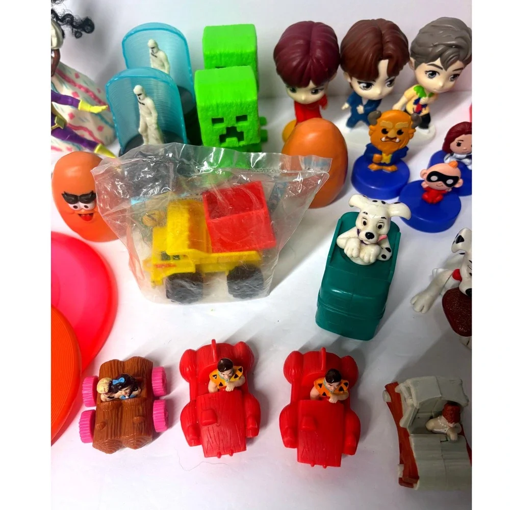 Vintage & Modern Fast Food Toy Lot McDonalds Disney Flintstones Minecraft Tonka